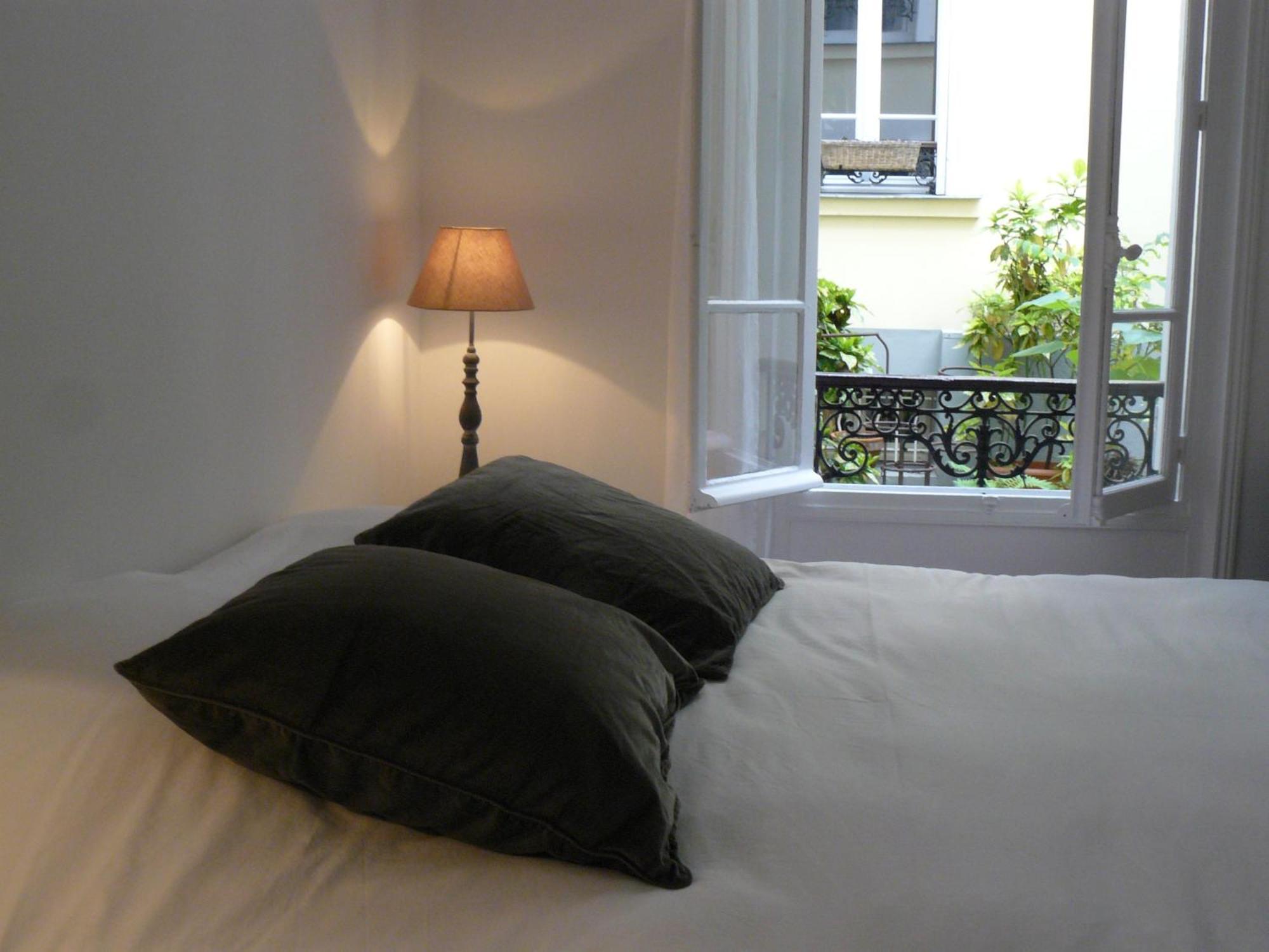 La Cour Du 5Eme - Chambre D'Hotes Paris Eksteriør bilde